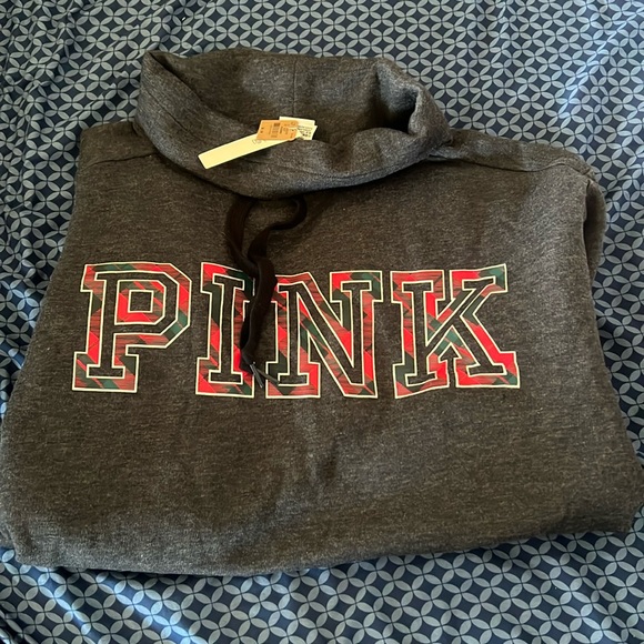 Pink pullover - Picture 3 of 11